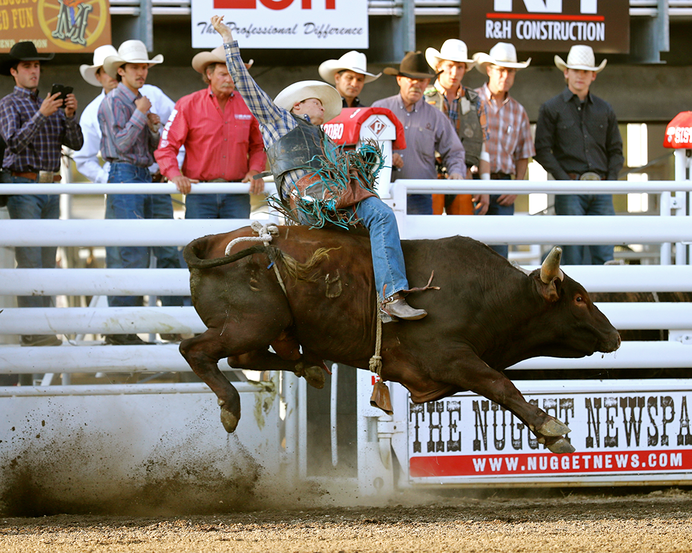 Xtreme Bull Riding - Sisters Rodeo